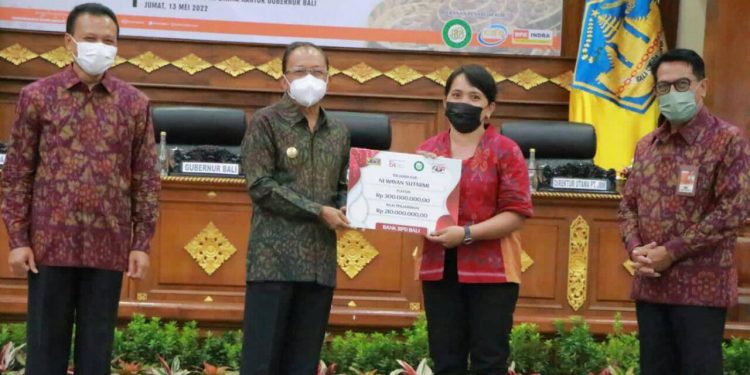 Gubernur Koster Launching KUR Kerthi Bali PT Jamkrida Bali Mandara