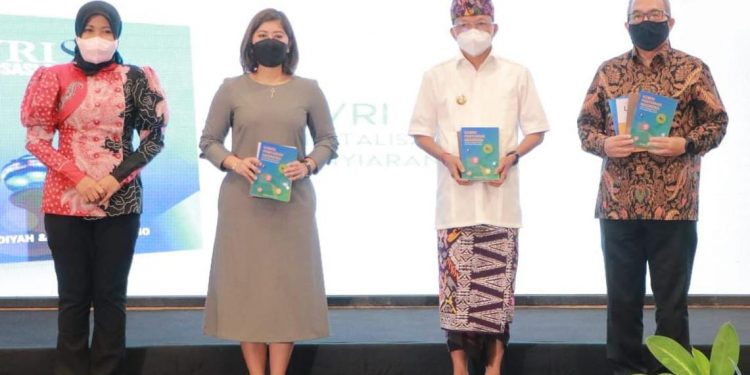 Gubernur Koster Bersama Ketua Komisi I DPR – RI Deklarasikan Peradaban Baru Penyiaran Melalui Informasi Berkualitas