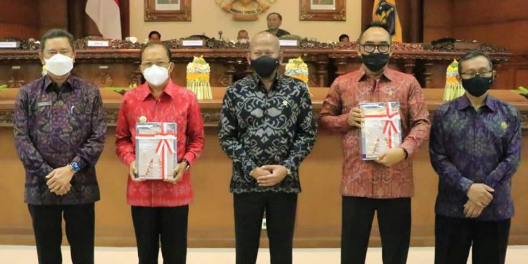 Dipimpin Gubernur Bali Wayan Koster, Pemprov Bali Raih Opini WTP 9 Kali Berturut – Turut