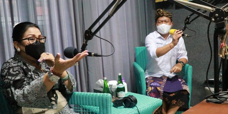 Ketua TP PKK Bali jadi narasumber dialog” Pola Asuh Anak dan Remaja di Era Digital’