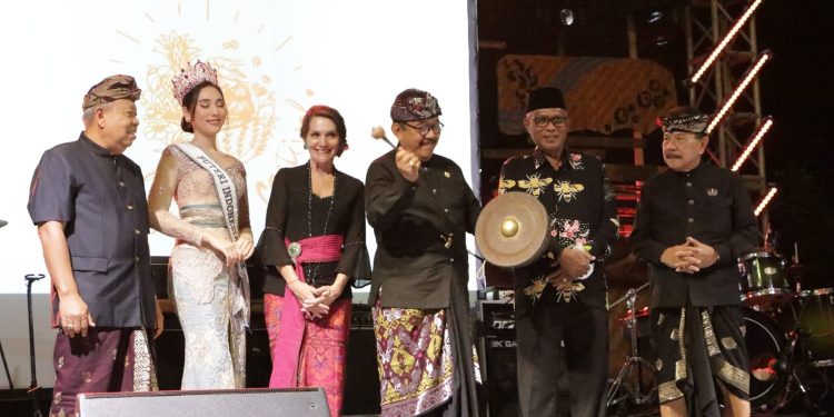 Buka UFF 2022, Wagub Cok Ace Harap Bisa Jadi Tonggak Kebangkitan Pariwisata dan UMKM Bali