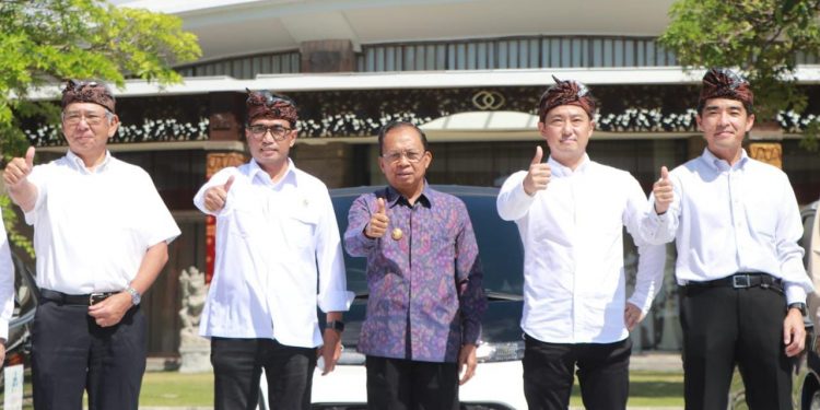 Menhub Budi Karya Sumadi Apresiasi Capaian Program Energi Bersih Gubernur  Sesuai Kebijakan Presiden RI