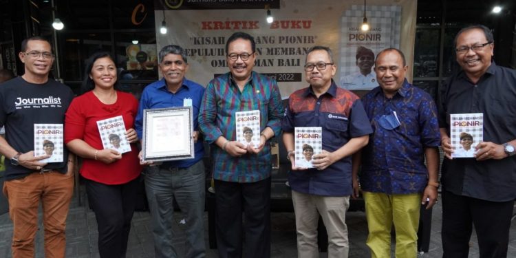 Wagub Cok Ace Hadiri Acara Kritik Buku Umar Ibnu Alkhatab