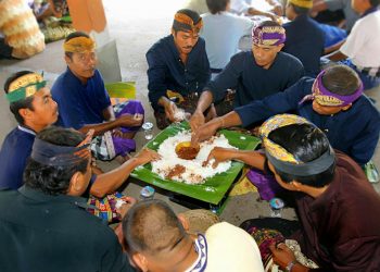 Tradisi Megibung, Warisan Leluhur yang Harus Dilestarikan