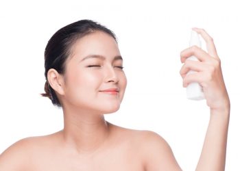 Manfaat Face Toner untuk Kecantikan dan Kesehatan Kulit Wajah