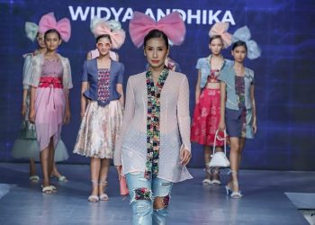 Fesyen Berkelanjutan, Hobi Ratu Victoria hingga Desainer Masa Kini