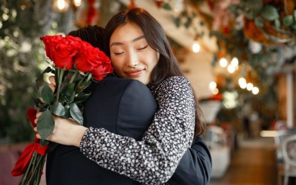 Asmara Zodiak Minggu Pertama September 2022, Scorpio Lagi Bucin