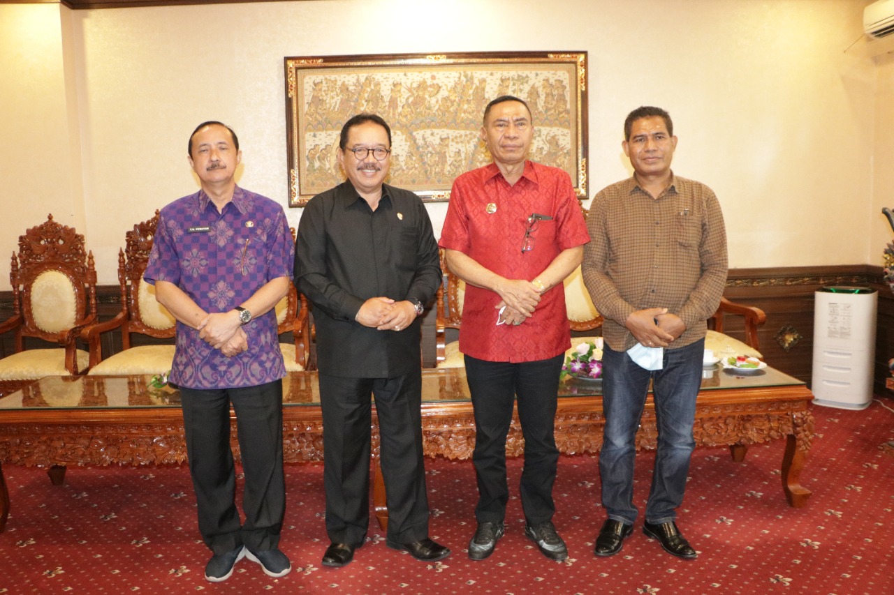 Terima Kunjungan Bupati Ende, Cok Ace Dukung Potensi Pengembangan Pariwisata Ende