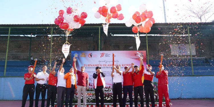 Buka Turnamen Olahraga KORPRI 2022, Wagub Cok Ace Minta Jaga Sportivitas dan Pererat Persaudaraan