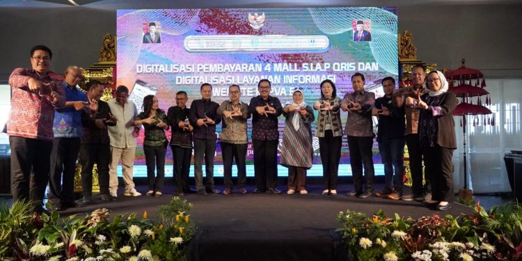 Wagub Cok Ace Resmian Digitalisasi Sistem Pembayaran di Plaza Renon