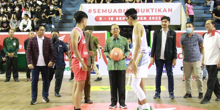 Gubernur Wayan Koster Resmi Buka Developmental Basketball League 2022 Bali Series