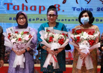 Ketua Dekranasda Bali Buka Pameran IKM Bali Bangkit Tahap 8 Tahun 2022,