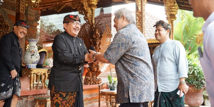 Wagub Cok Ace Terima Tim Penilai Akhir Calon Penerima Anugerah Kebudayaan Indonesia tahun 2022