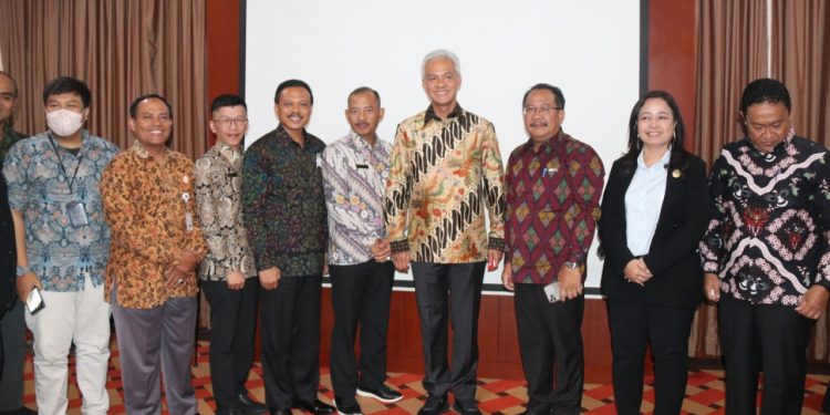 Sekda Dewa Indra Tegaskan Komitmen Pemerintah Provinsi dalam mewujudkan Keterbukaan Informasi Publik di Bali