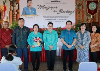 Ketua TP PKK Bali Kembali Gelar Aksi Sosial “Menyapa dan Berbagi” di Kabupaten Klungkung