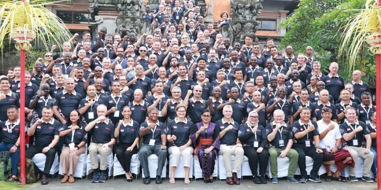 Ketua Dekranasda Bali Sambut Kedatangan Anggota ICRC yang Tergabung dalam Lokakarya SWIRMO ke-15 Tahun 2022