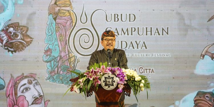Wagub Cok Ace Tutup Ubud Campuhan Budaya Tahun 2022 dengan Orasi Kebudayaan