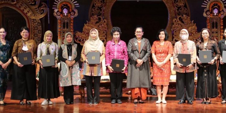 Gubernur Koster & Bupati Tabanan Resmi Buka Festival Petani Mandiri