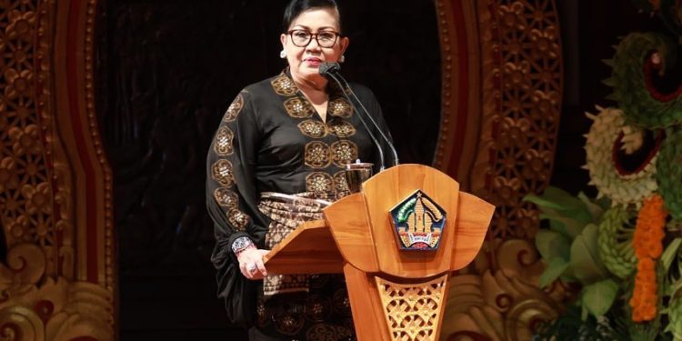 Gubernur Koster & Bupati Tabanan Resmi Buka Festival Petani Mandiri