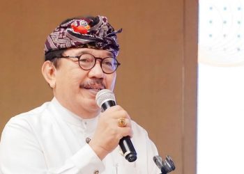 Wagub Cok Ace Apresiasi Segala Upaya untuk Mengatasi Pencemaran Pantai & Laut