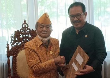 Wagub Cok Ace Sambut Positif Program Kunjungan Sekolah LVRI