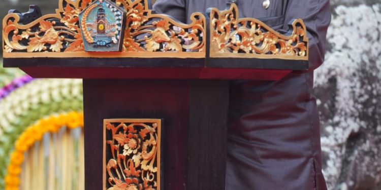 Buka Pesta Retail Bali Nusra, Wagub Cok Ace Dorong Daya Saing Toko Kelontong