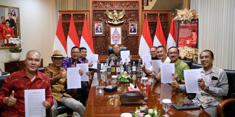 Gubernur Bali Tegaskan Berlakunya UU KUHP Tidak Mengganggu Kepariwisataan Bali