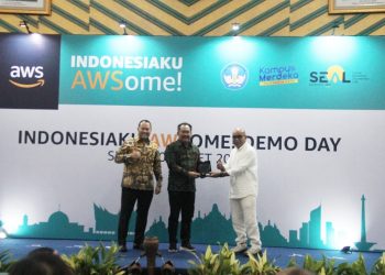 Dukung Merdeka Belajar, Diskominfos Bali Sabet Digital Innovation Leader Award dari kemendikbud Ristek RI