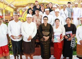 Kegiatan Manggala Utama PAKIS Bali Ngayah di Pure Dalem Kupa Desa Nongan