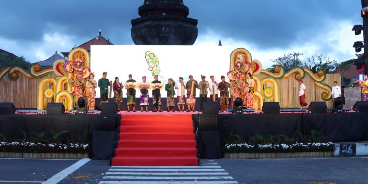 Buka Festival Semarapura 2023, Wagub Cok Ace Sebut Klungkung Daerah Strategis