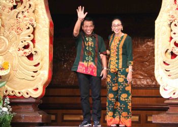 Penjabat Bupati Inginkan Kain Tenun Khas Buleleng Memiliki Hak Paten