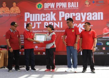 Ribuan Perawat Se-Bali Doakan Wayan Koster Melanjutkan Kepemimpinan Jadi Gubernur Bali