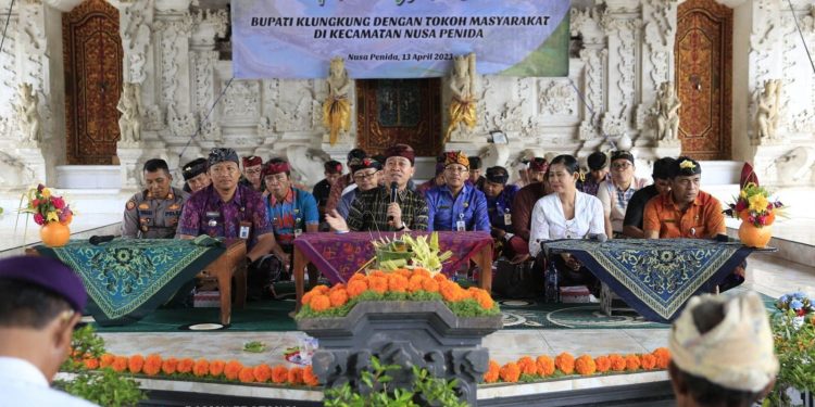 Temu Wirasa Tahun Terakhir Menjabat, Bupati Suwirta Ajak Masyarakat Perkuat Komitmen Membangun Klungkung