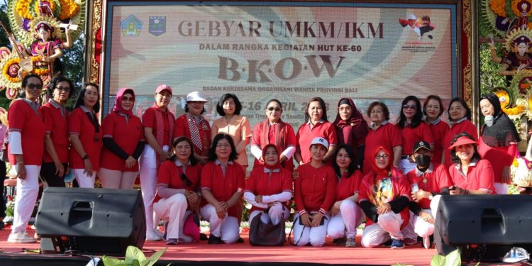 Gebyar UMKM IKM Dalam Rangka HUT Ke-60 BKOW