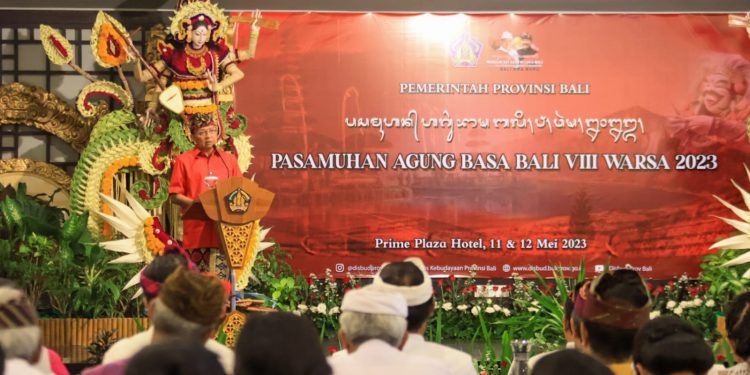 Keseriusan Gubernur Wayan Koster Melestarikan Budaya Bali Diapresiasi Peserta Pesamuhan Agung Bahasa Bali VIII Tahun 2023
