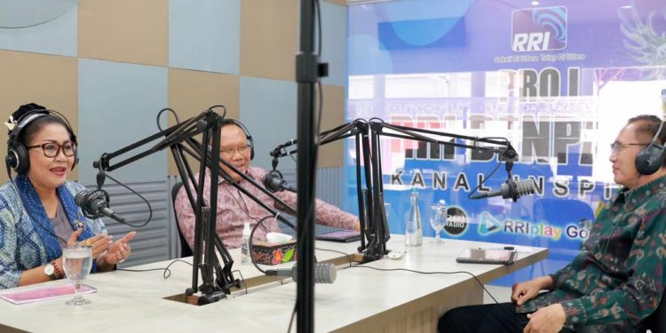 Ny.Putri Koster Tegaskan Pentingnya Peran Keluarga Dalam Lestarikan Bahasa, Aksara dan Sastra Bali