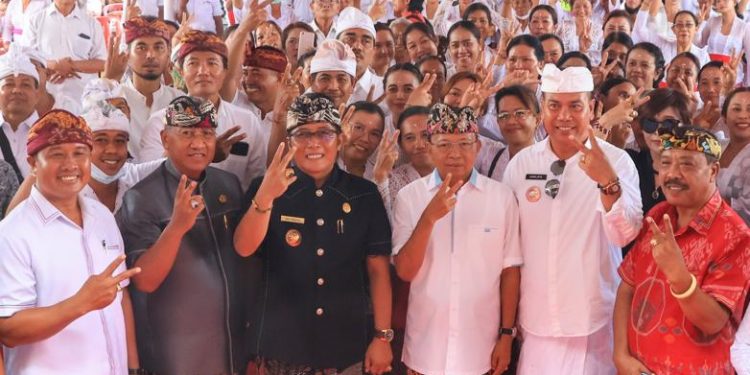 Gubernur Wayan Koster Diapresiasi Bupati Badung Hingga Krama Adat Tandeg dan Desa Tibubeneng Hibahkan Tanah Seluas 67,5 Are