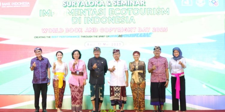Wagub Cok Ace Hadiri Seminar Literasi Ecotourism Dalam Rangka Memperingati Hari World Book and Copyright Day Tahun 2023
