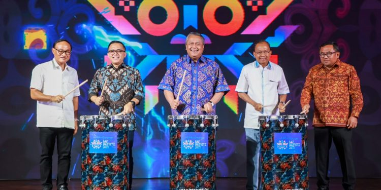Gubernur Wayan Koster, Gubernur Bank Indonesia, dan Menpan – RB Buka Bali Digital Festifal ke II