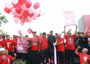 Creative Fun Walk Ganjar dan Koster Disambut Antusias Oleh Puluhan Ribu Krama Bali