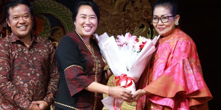 Lestarikan Warisan Leluhur, Pameran IKM Bali Bangkit Terus Berlanjut