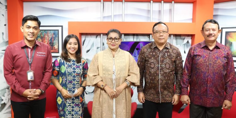 Wujudkan Masyarakat Aman dan Tertib, Ny. Putri Koster Gandeng Kelompok Ahli Sosialisasi Pergub Bali Nomor 26 Tahun 2020 Tentang Sipandu-Beradat