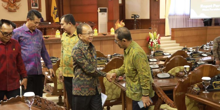 Raperda Provinsi Bali Tentang Tanggung Jawab Sosial dan Lingkungan Perusahaan