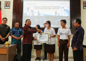 Diskominfos Bali Apresiasi Protelindo Berikan Bantuan Beasiswa kepada Siswa-Siswi di Denpasar
