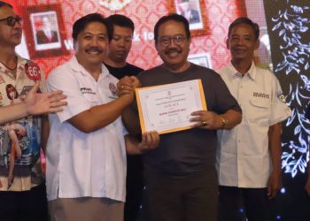 Jaga Kondusivitas Bali Jelang Tahun Politik, Wagub Cok Ace Rangkul Komunitas Pecinta Otomotif