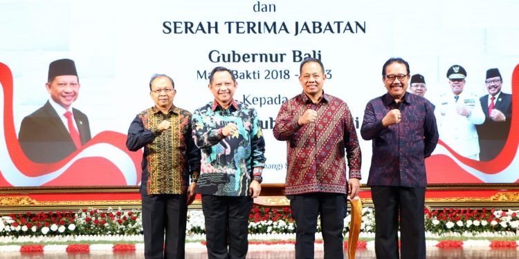 Mendagri Tito Karnavian Nilai Wayan Koster Adalah Pemimpin yang Mempunyai Konsep