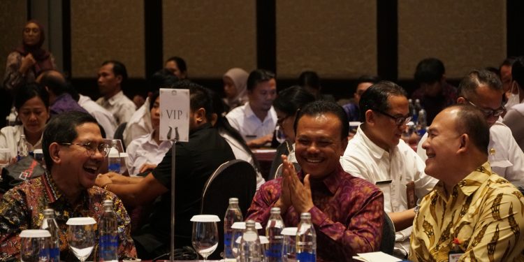 Sekda Provinsi Bali, Dewa Made Indra Pastikan SP4N-LAPOR Terus Berlanjut di Bali