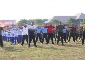 Perkuat Sinergitas, Sekda Dewa Indra Ikuti Olahraga Bersama TNI/Polri dan Forkopimda