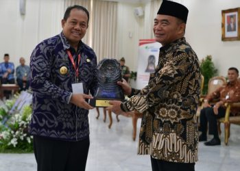 Bali Raih Paritrana Award 2023, Berikan Perlindungan untuk 50 Ribu Pekerja Rentan