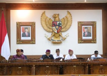 Perda APBD Semesta Berencana Provinsi Bali Tahun Anggaran 2024 dan Perda Pajak Daerah dan Retribusi Daerah Ditetapkan